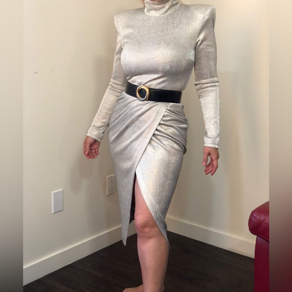 BLITHE Retro Silver/Golden long sleeve dress, size Medium, asymmetrical, BNWT - Picture 7 of 8